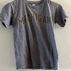 Michigan game day collegiate crew necked short sleeved T-shirt (S)